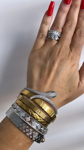 The Bling snake bracelet