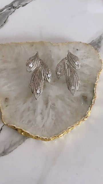 Elegant Leaf Earrings