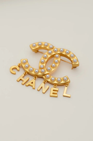 Exquisite Pearl Brooch