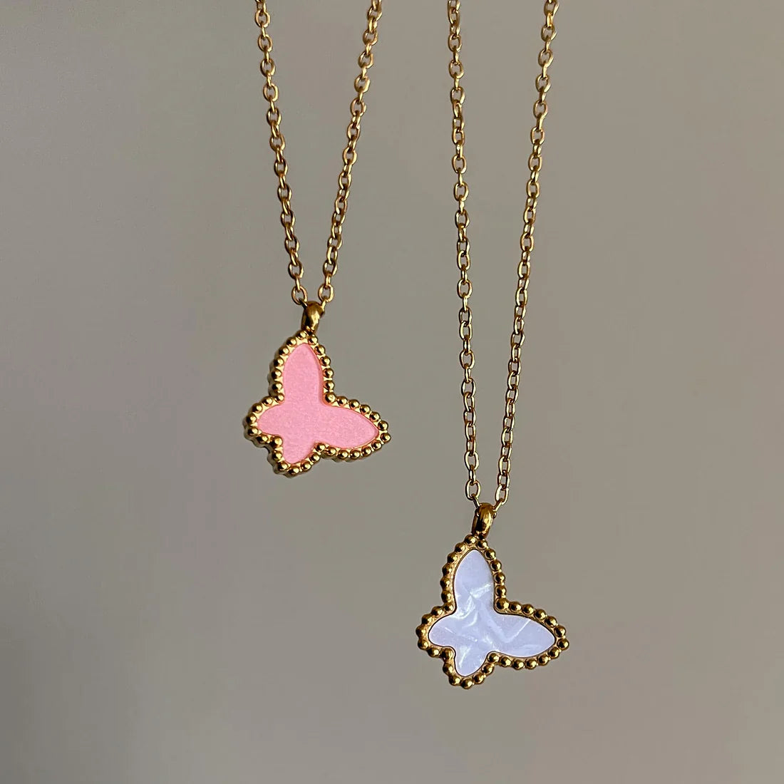 Sweet Butterfly Necklace - Pink