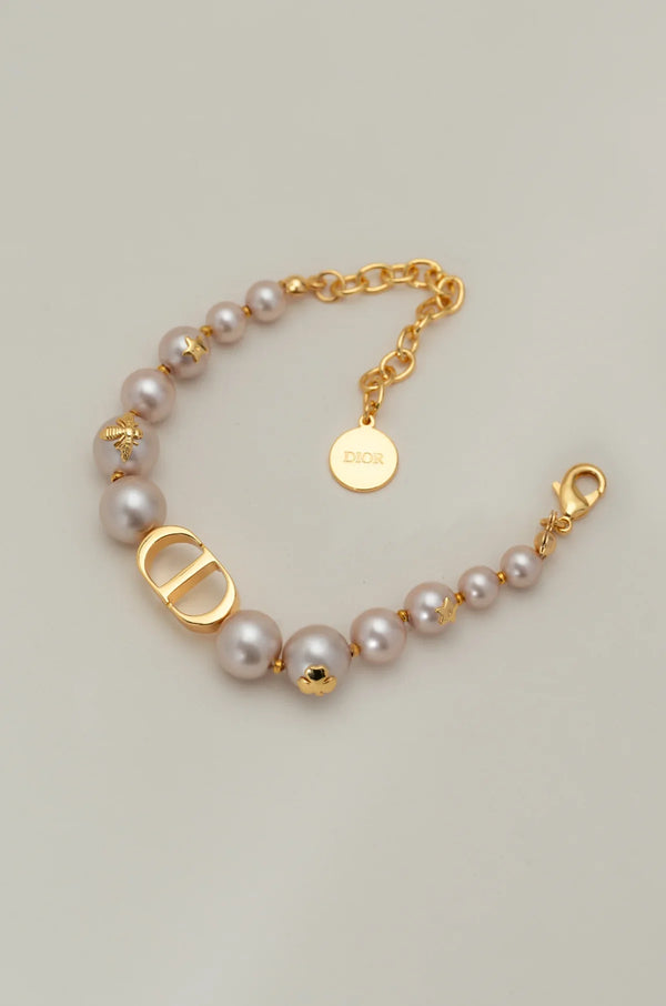 Pearl & Gold Luxe Bracelet