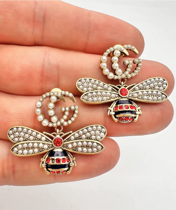 GG bee pearl earring